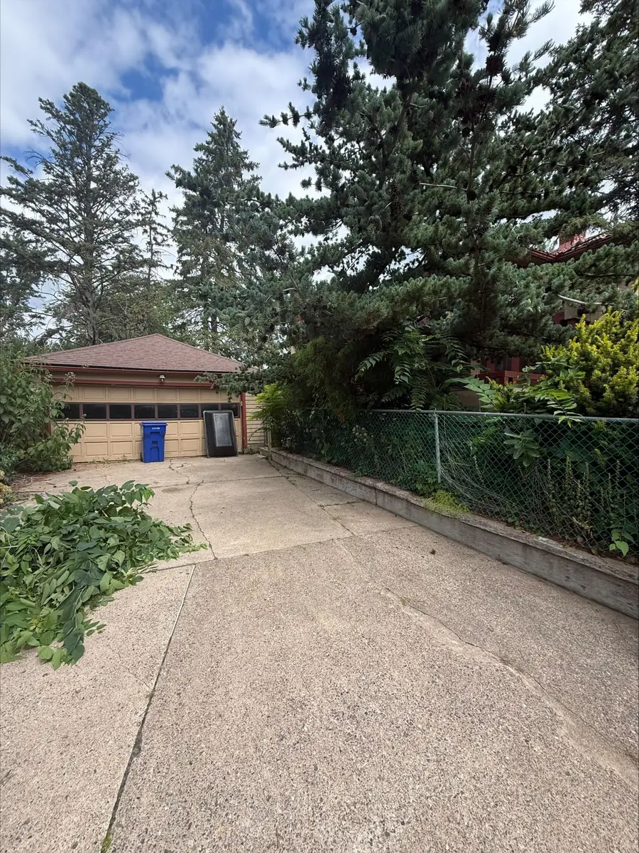 121 Maria Avenue, Saint Paul, MN 55106 - #3