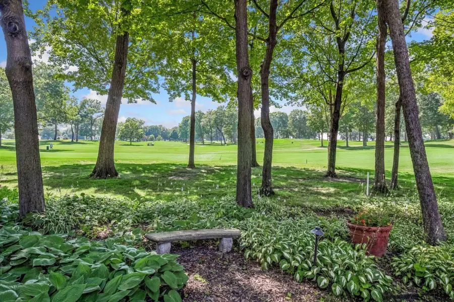 2890 Autumn Woods Drive, Chaska, MN 55318 - #2