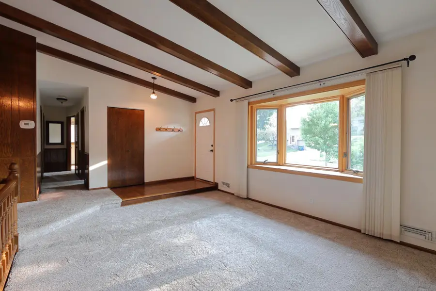 67 13th Avenue Sw, New Brighton, MN 55112 - #2