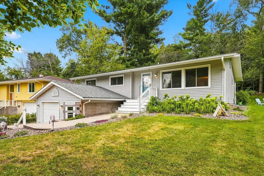 942 Morgan Road, River Falls, WI 54022 - #2