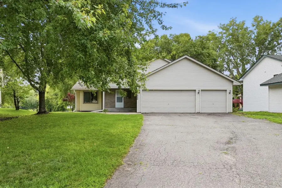 10920 Xeon Street Nw, Coon Rapids, MN 55433 - #2