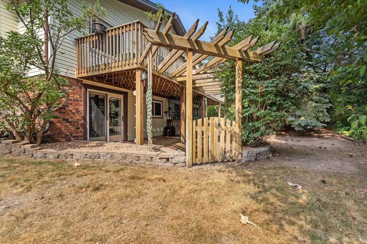 1055 Bridge Street, Shoreview, MN 55126 - #1