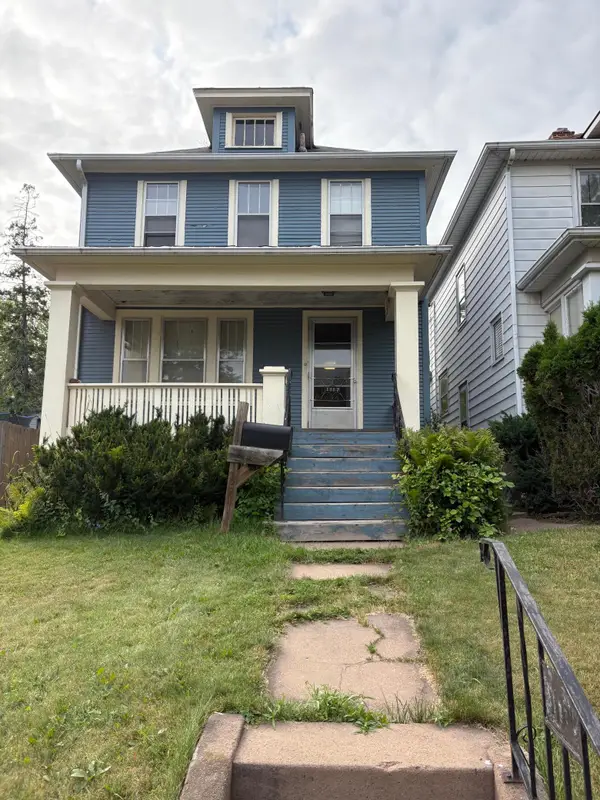 1117 E 10th Street, Duluth, MN 55805