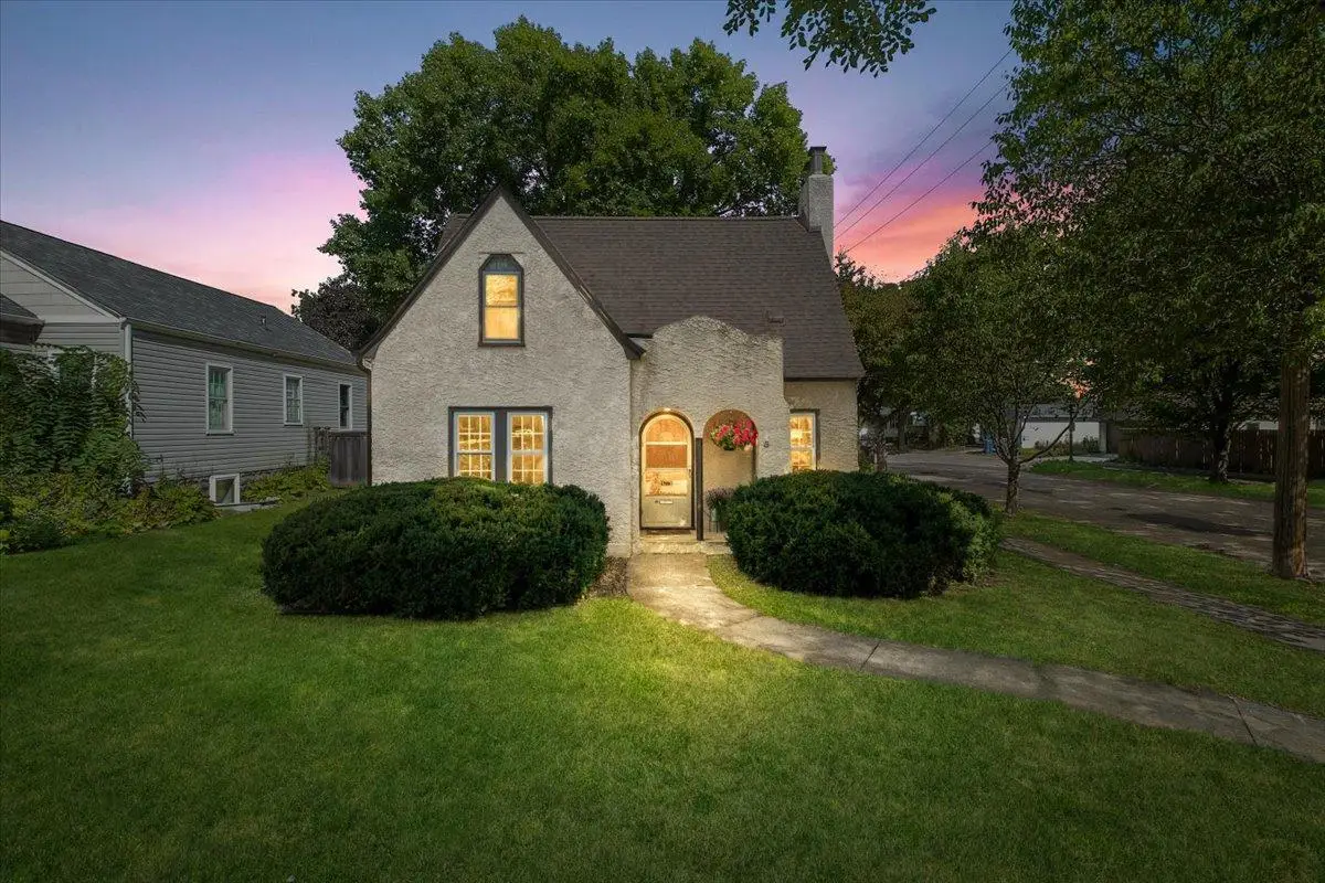 1223 Niles Avenue, Saint Paul, MN 55116 - #1