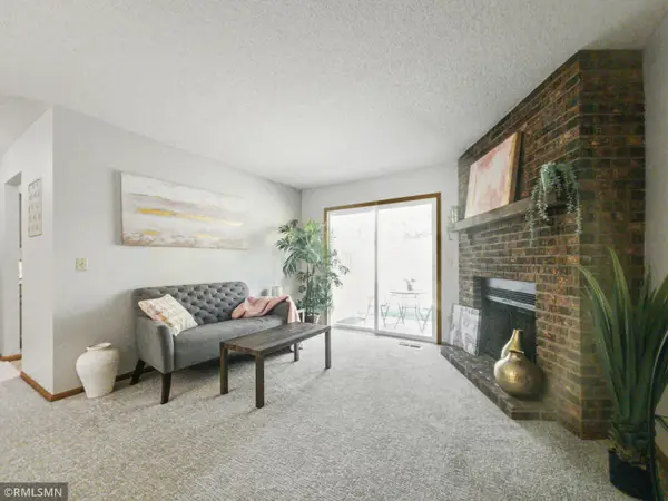 1977 Gold Trail #A, Eagan, MN 55122