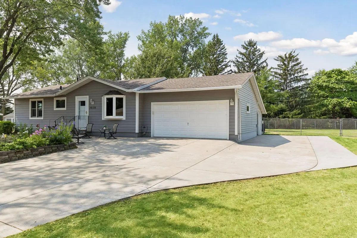 16125 Franchise Avenue W, Rosemount, MN 55068 - #1