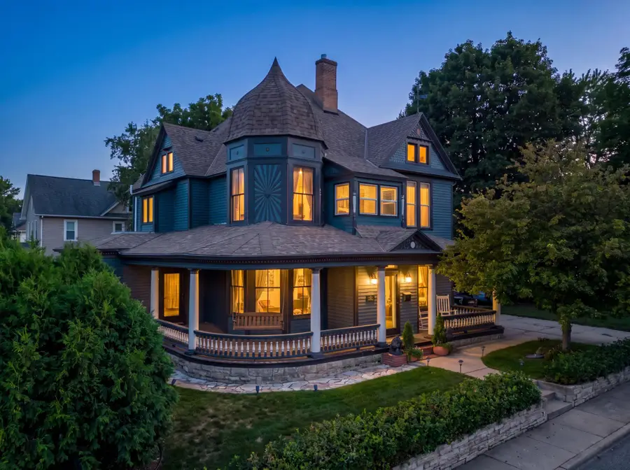 215 Pine Street W, Stillwater, MN 55082 - #3