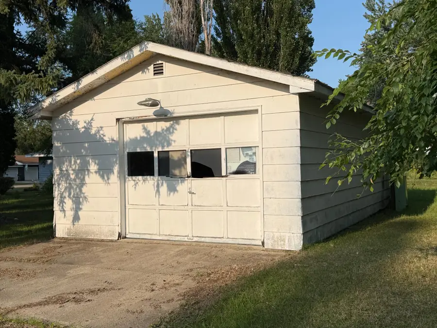 106 2nd Street Ne, Twin Valley, MN 56584 - #3