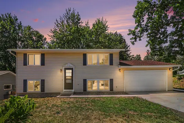 421 3rd Avenue Sw, Lonsdale, MN 55046