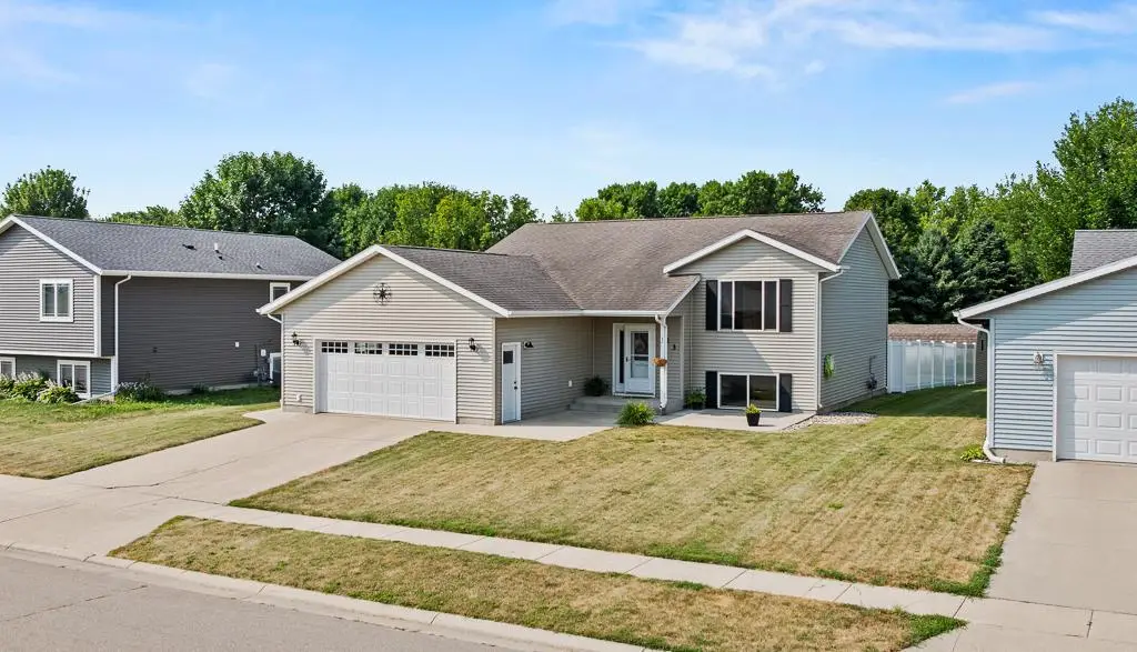 513 Harriett Drive, Marshall, MN 56258 - #1
