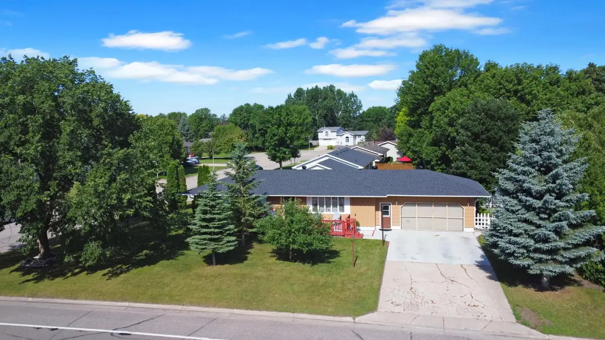 113 Circle Drive, Thief River Falls, MN 56701 - #1