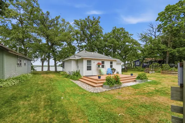 7014 107th Avenue, Clear Lake, MN 55319