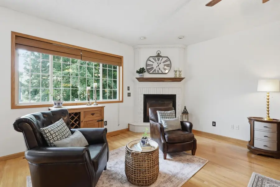 1809 Michigan Drive, Northfield, MN 55057 - #2