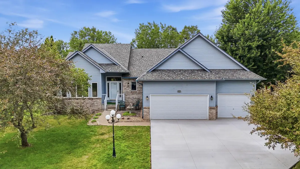 4852 Hillvale Avenue N, Oakdale, MN 55128 - #1