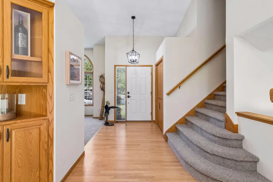 3951 Country Oaks Drive, Chanhassen, MN 55331 - #3