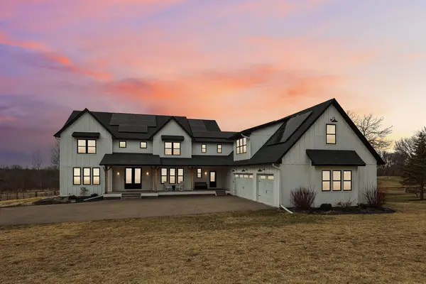 19990 Fairlawn Avenue, Prior Lake, MN 55372