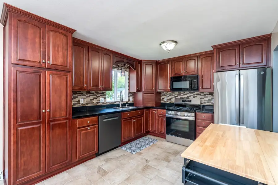 225 20th Street Nw, Owatonna, MN 55060 - #3