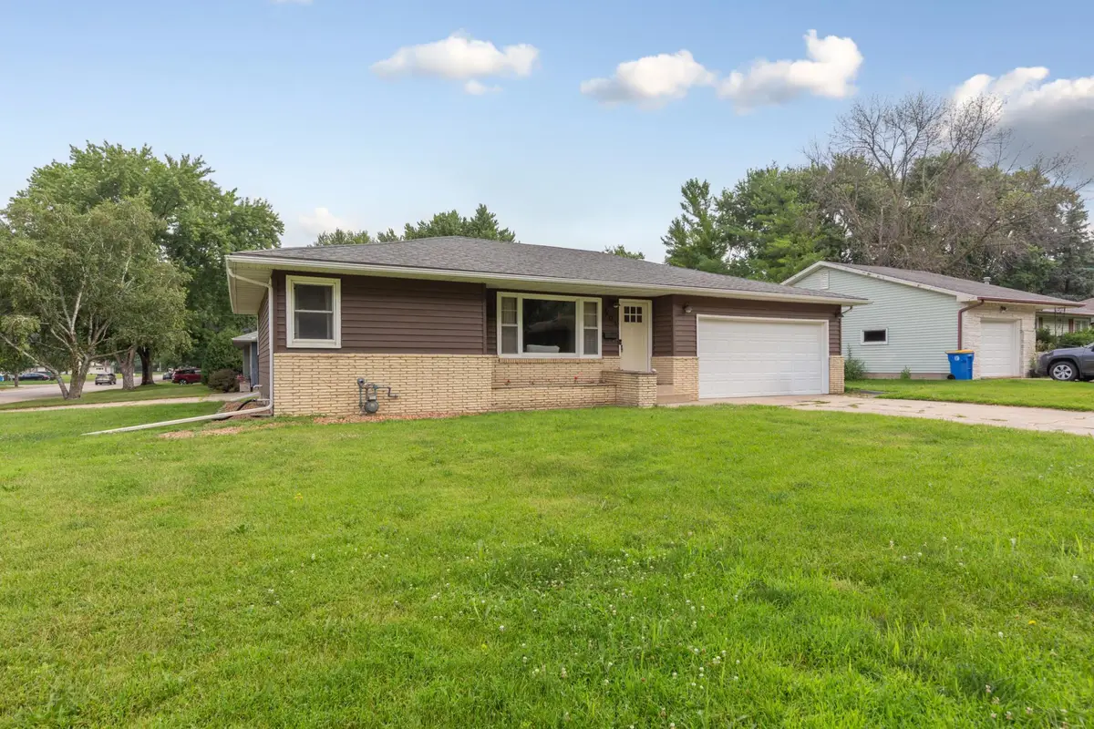 504 Havana Road, Owatonna, MN 55060 - #1