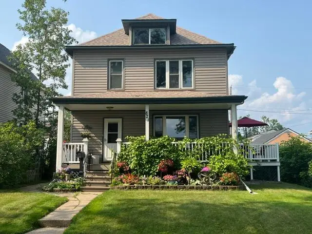 821 10th Street N, Virginia, MN 55792 - #1