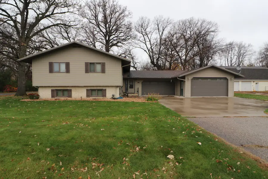 301 Sheyenne Drive, Horace, ND 58047 - #3