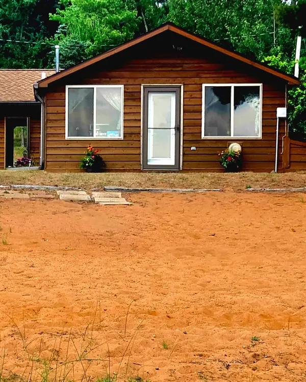 27869 Kovarik Road, Webster, WI 54893