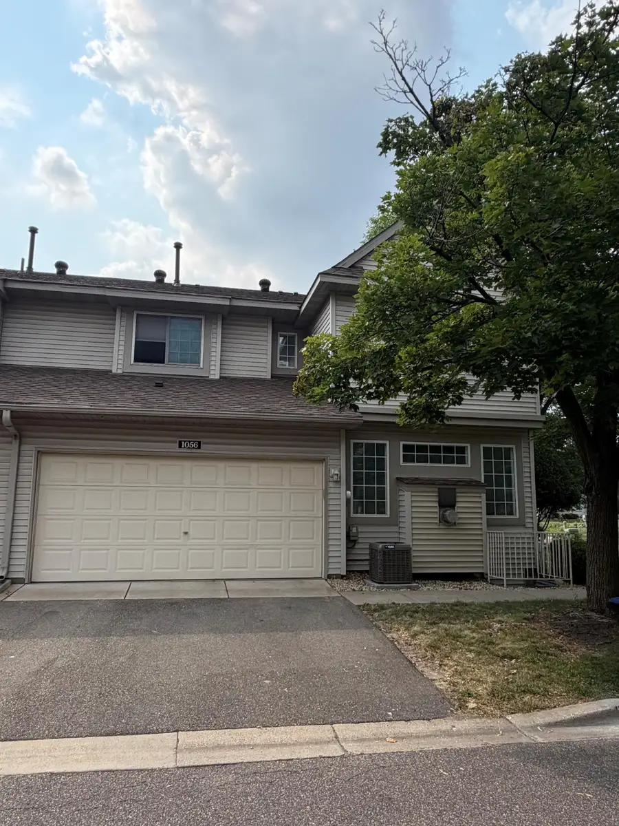 1056 Lovell Avenue W, Roseville, MN 55113 - #2