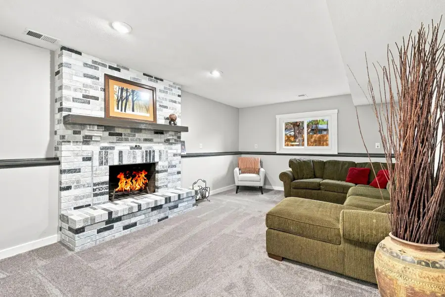 1014 Grant Circle S, Anoka, MN 55303 - #2