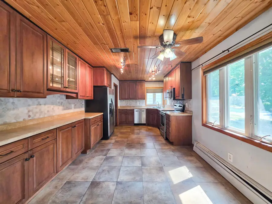 326 11th Street N, Breckenridge, MN 56520 - #3