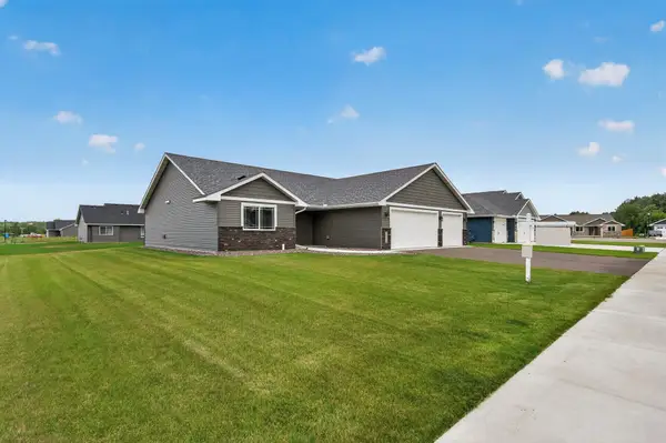 7222 Hawthorne Court, North Branch, MN 55056