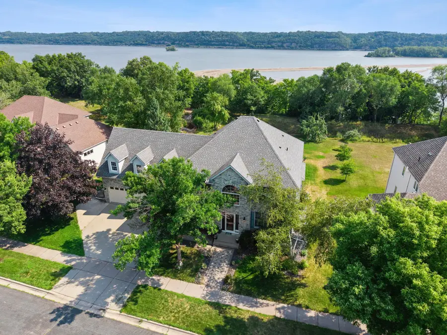 1484 Riverbluff Drive, Hastings, MN 55033 - #2