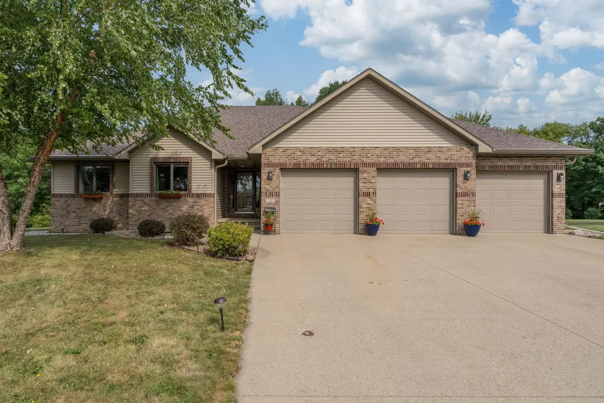 120 Sunburst Circle, Mankato, MN 56001 - #1
