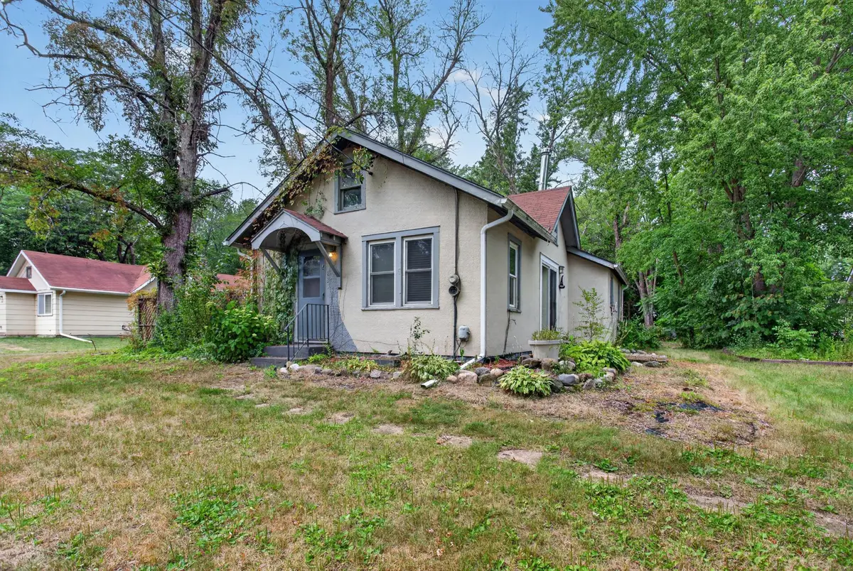 835 W 2nd Street, Rush City, MN 55069 - #1