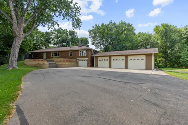 10496 181st Avenue Nw, Elk River, MN 55330