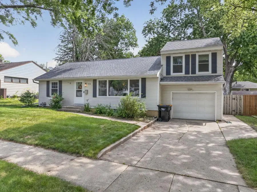 1536 9th Avenue Ne, Rochester, MN 55906 - #2