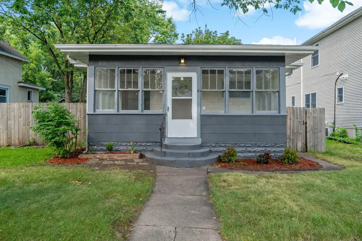 4139 Fremont Avenue N, Minneapolis, MN 55412 - #1