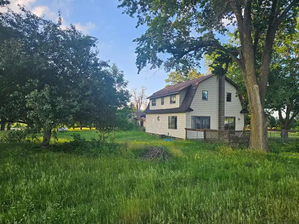 14899 SW 72nd Avenue, Ellendale, MN 56026
