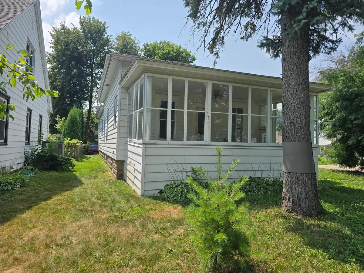 316 E 2nd Street, Fairmont, MN 56031 - #1