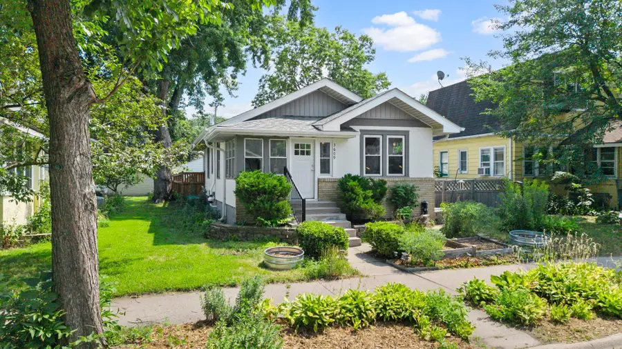3609 36th Avenue S, Minneapolis, MN 55406 - #2