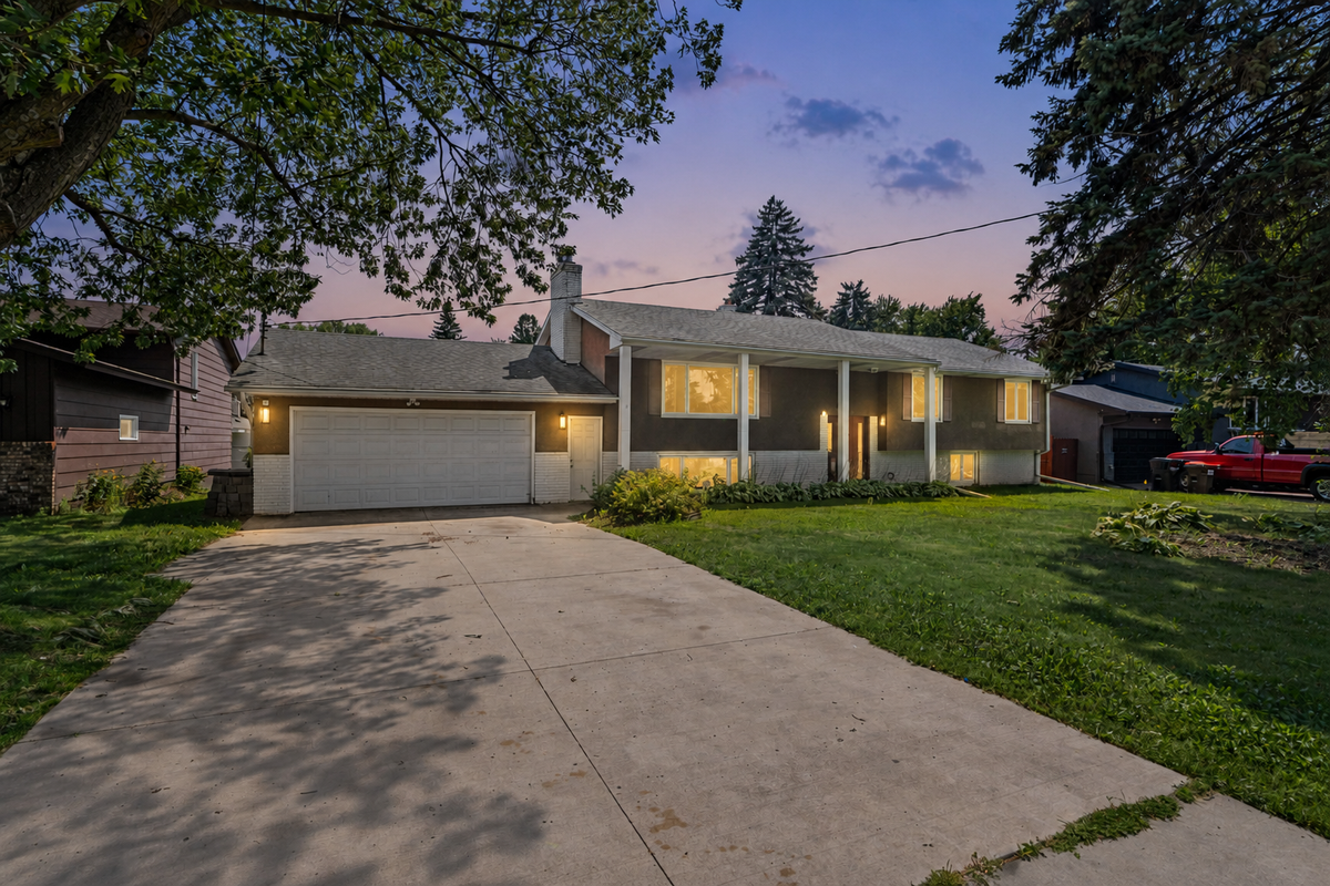 444 County Road B E, Maplewood, MN 55117 - #1
