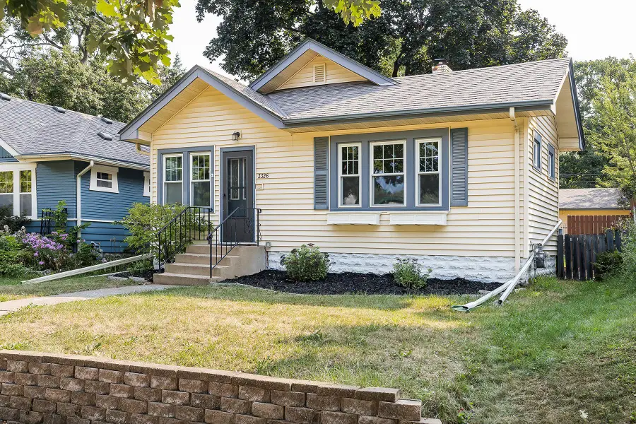 3326 Washburn Avenue N, Minneapolis, MN 55412 - #2