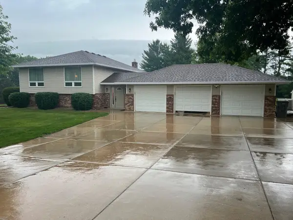 5330 Pine Cone Lane, Carver, MN 55315