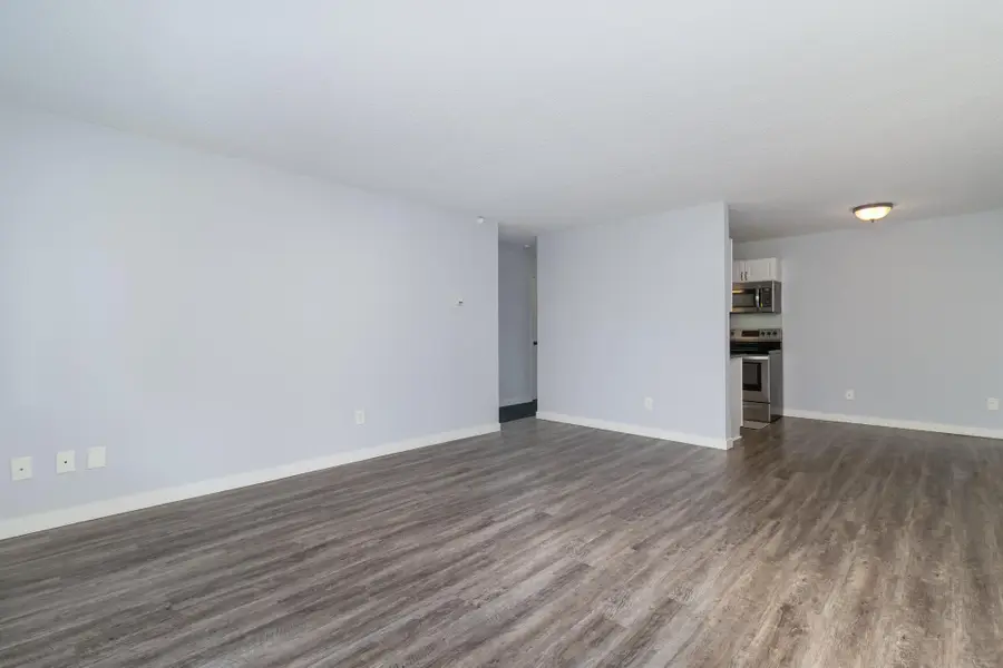 4351 Parklawn Avenue #7E, Minneapolis, MN 55435 - #3