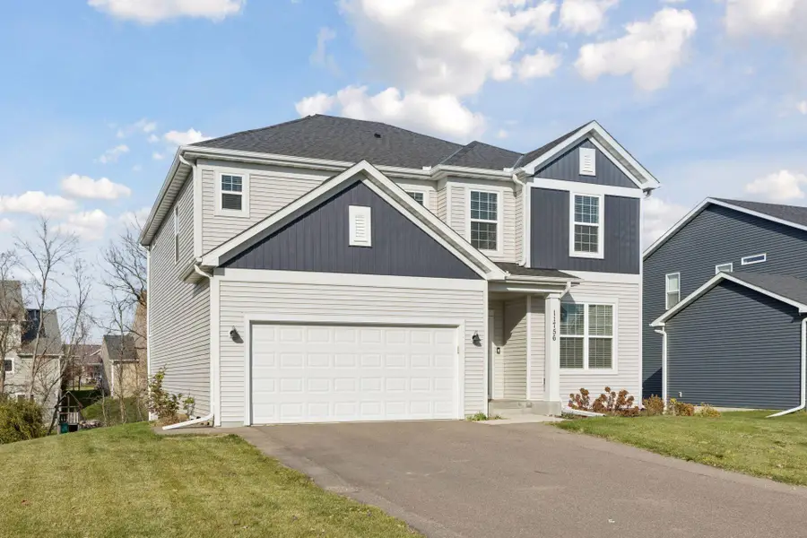 11756 Upper 31st Street N, Lake Elmo, MN 55042 - #3