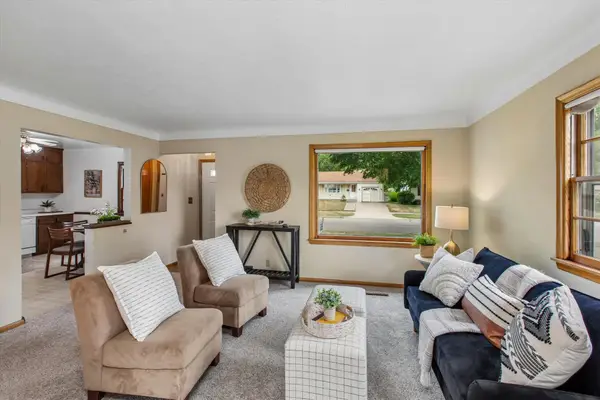 418 17th Avenue N, South Saint Paul, MN 55075