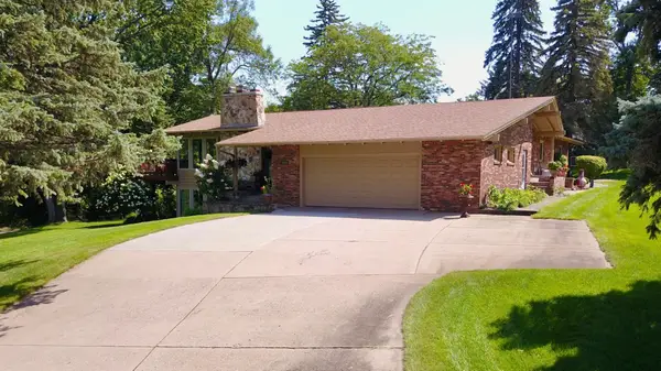 1800 Linda Lane, Saint Cloud, MN 56301