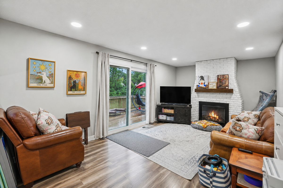 169 Bordeaux Court, Woodbury, MN 55125 - #1