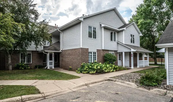 3590 Blue Jay Way #201, Eagan, MN 55123