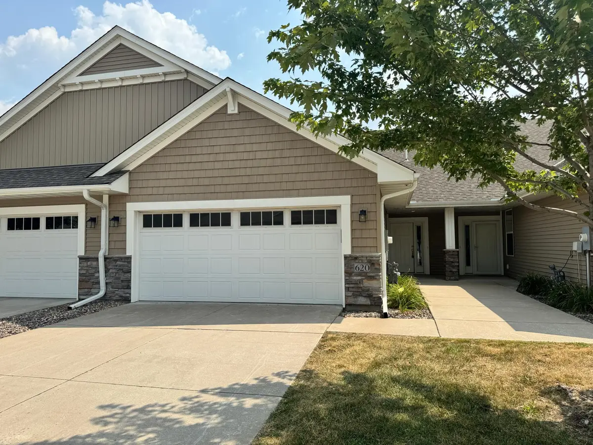 620 Liberty Way, Vadnais Heights, MN 55127 - #1