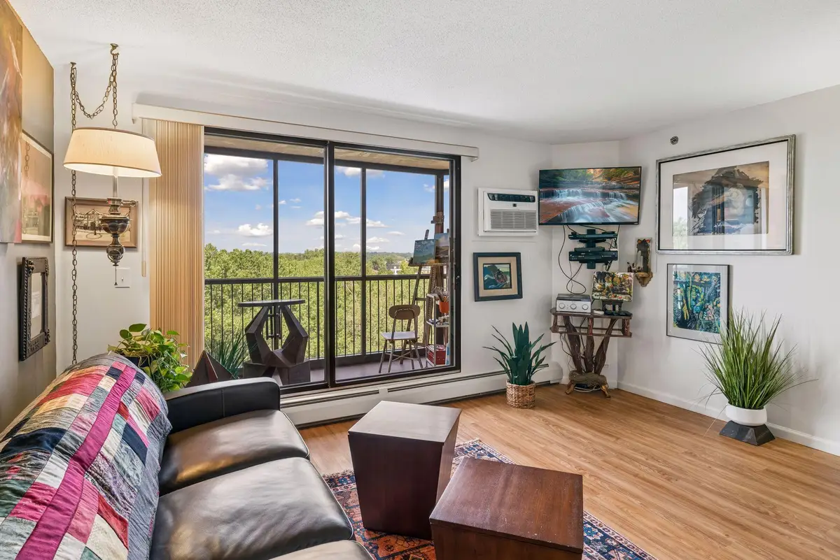 6500 Woodlake Drive #905, Richfield, MN 55423 - #1