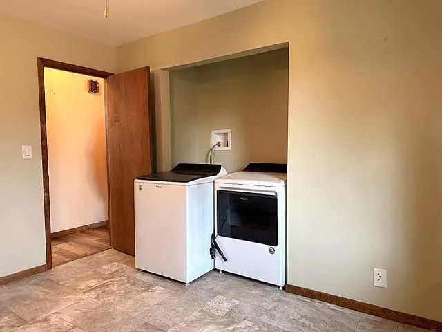 1992 Great Bend Boulevard, Windom, MN 56101 - #3